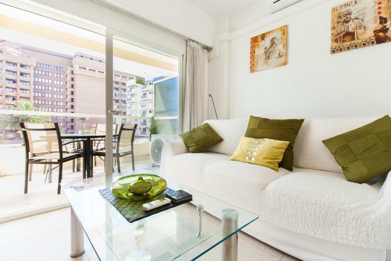 Hotel Apartamento Pyr Fuengirola Private Sunny Pool Side Exterior foto