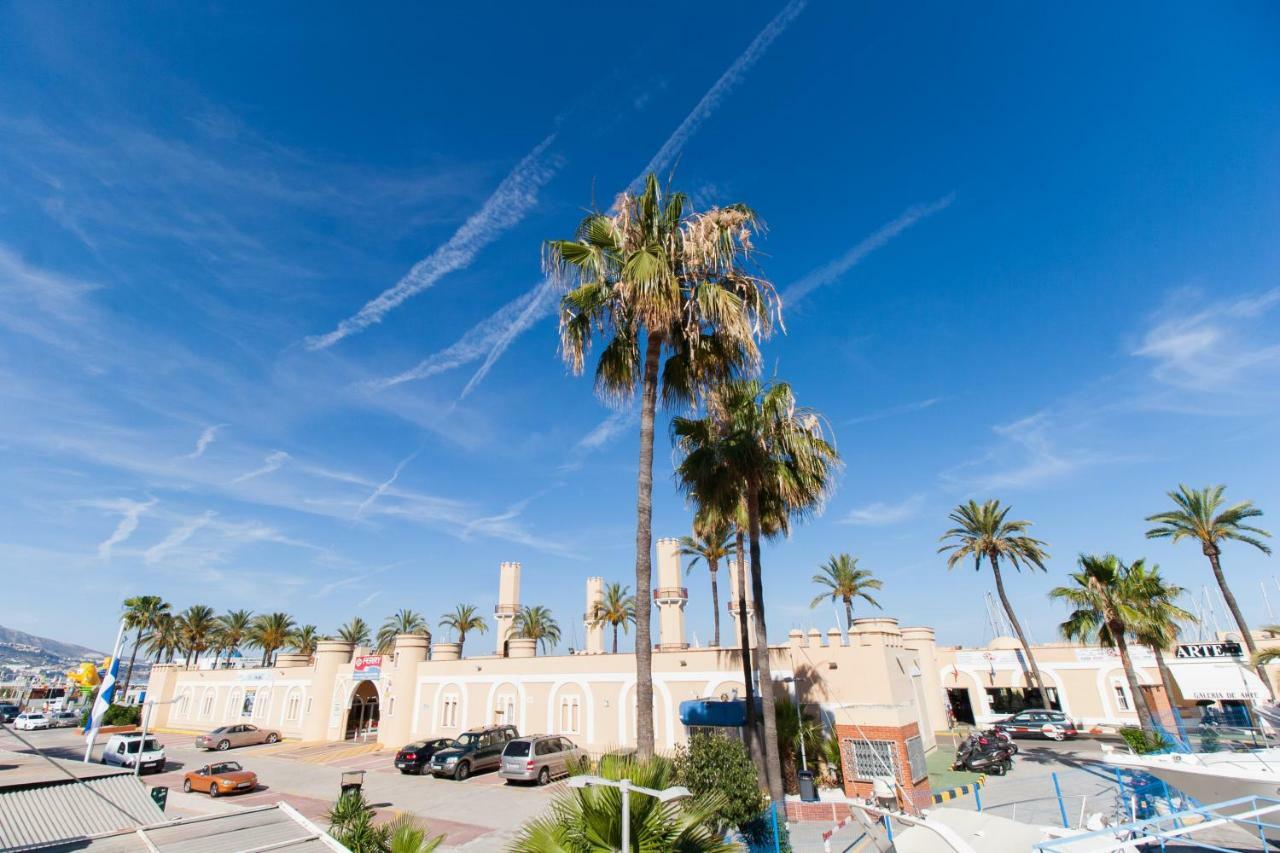 Hotel Apartamento Pyr Fuengirola Private Sunny Pool Side Exterior foto