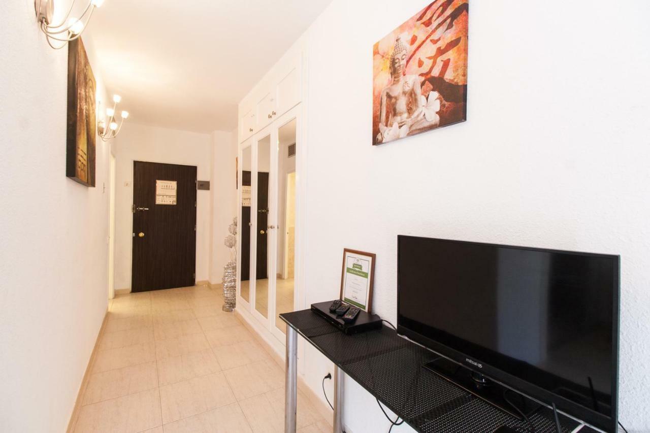 Hotel Apartamento Pyr Fuengirola Private Sunny Pool Side Exterior foto